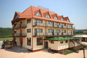 Hotel Eden  Шимиан